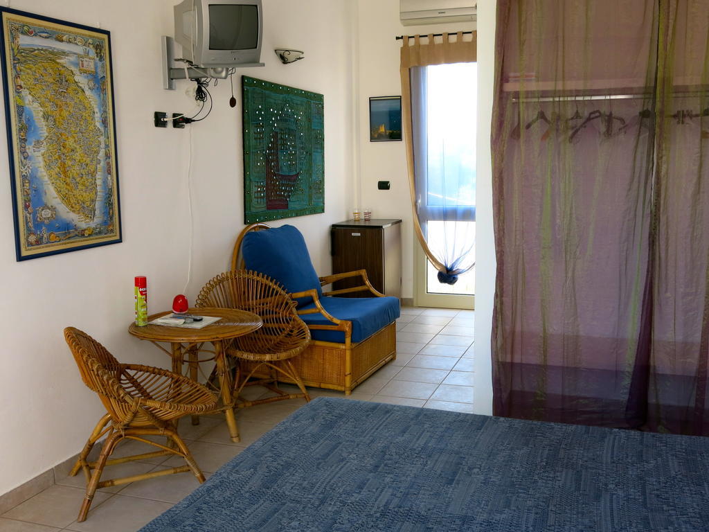 Agriturismo Tenuta Del Morige Ґалатоне Екстер'єр фото